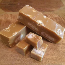Load image into Gallery viewer, Ginger Nut Biscuit Fudge