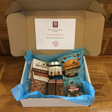 Load image into Gallery viewer, Chocoholic Gift Box (Blue)