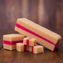 Load image into Gallery viewer, Jammie Dodger Fudge
